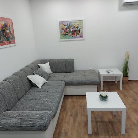 Cosy, quiet&brand new apartment w/ Danube view Belgrade Extérieur photo