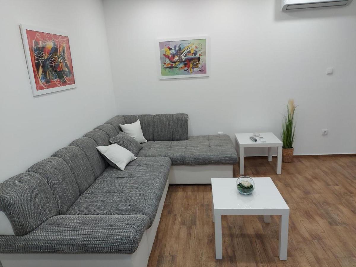 Cosy, quiet&brand new apartment w/ Danube view Belgrade Extérieur photo
